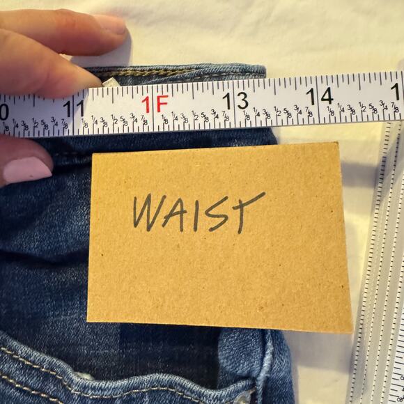 Upcycled Hand-Embroidered Levis Women's Size 28 Hi-Rise Bootcut Crop Circle - Picture 9 of 11